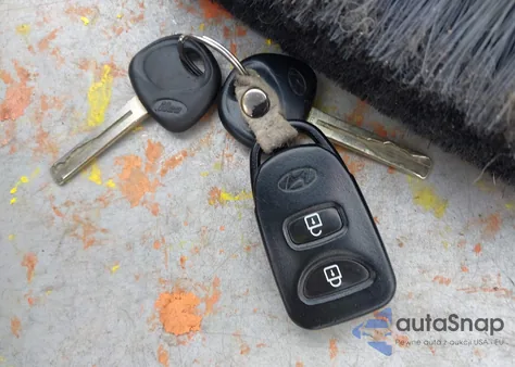 2012 Hyundai Tucson Gls z USA, uszkodzony, nr VIN KM8JUCAC4CU371402